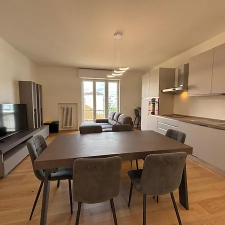 Design & Style Con 3 E 2 Bagni Apartment *